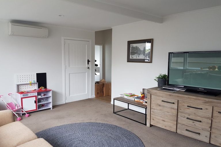 Photo of property in 87 Helvetia Road, Pukekohe, 2120