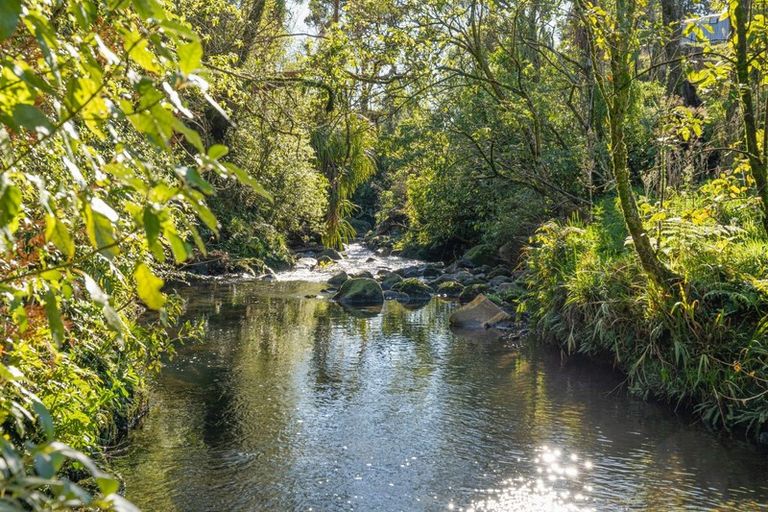 Photo of property in 1835 Egmont Road, Kaimiro, Inglewood, 4386