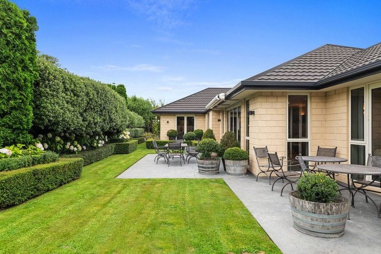 Photo of property in 8 Lime Tree Lane, Harewood, Christchurch, 8051