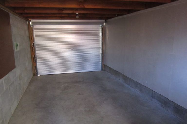Photo of property in 11 Winiata Place, Otaki, 5512
