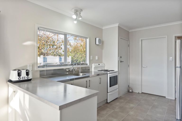 Photo of property in 36 Snell Street, Morrinsville, 3300