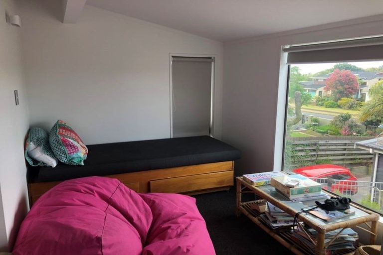 Photo of property in 80 Dickson Road, Papamoa Beach, Papamoa, 3118