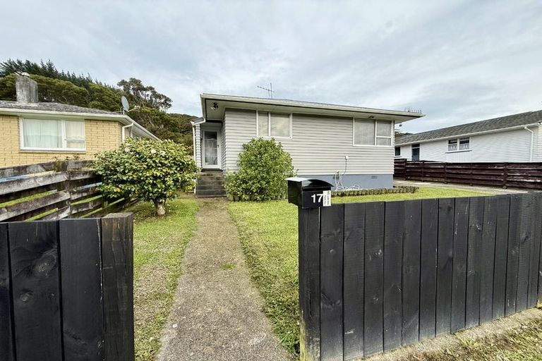 Photo of property in 17 Hamstead Street, Wainuiomata, Lower Hutt, 5014