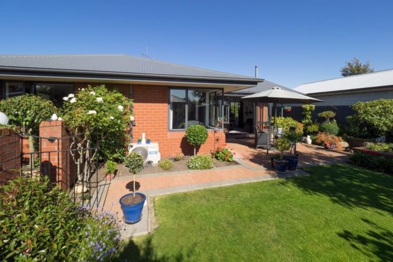 Photo of property in 40 Cameron Street, Ashburton, 7700