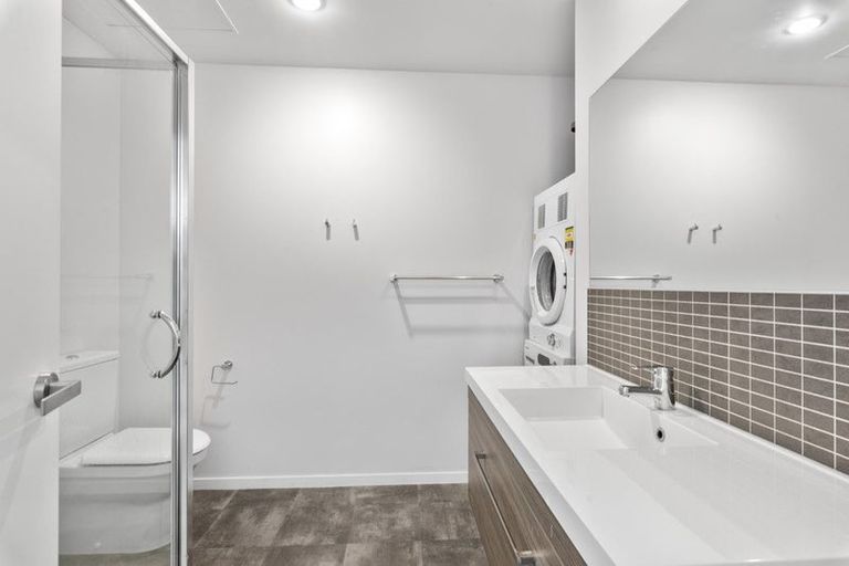 Photo of property in Norfolk Apartments, 103/19 Bute Road, Browns Bay, Auckland, 0630