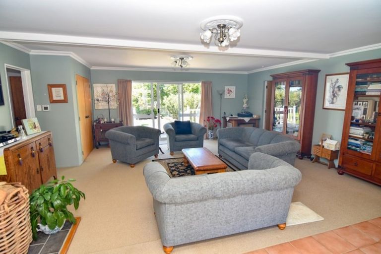 Photo of property in 1156 State Highway 2, Mikimiki, Masterton, 5881