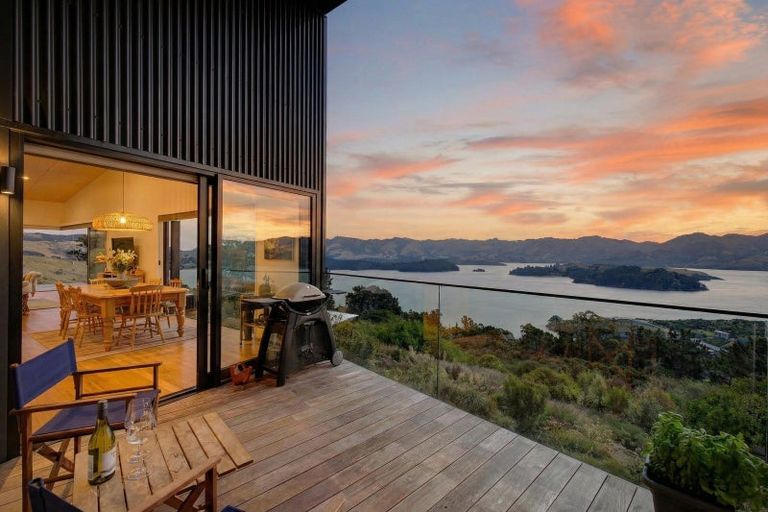 Photo of property in 18 Doris Faigan Lane, Charteris Bay, Lyttelton, 8971