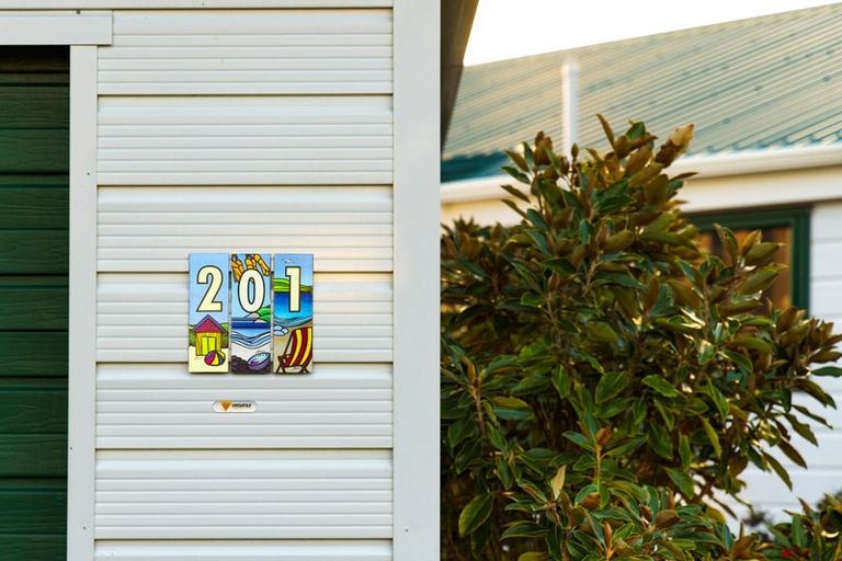 Photo of property in 201 Omaha Drive, Omaha, 0986