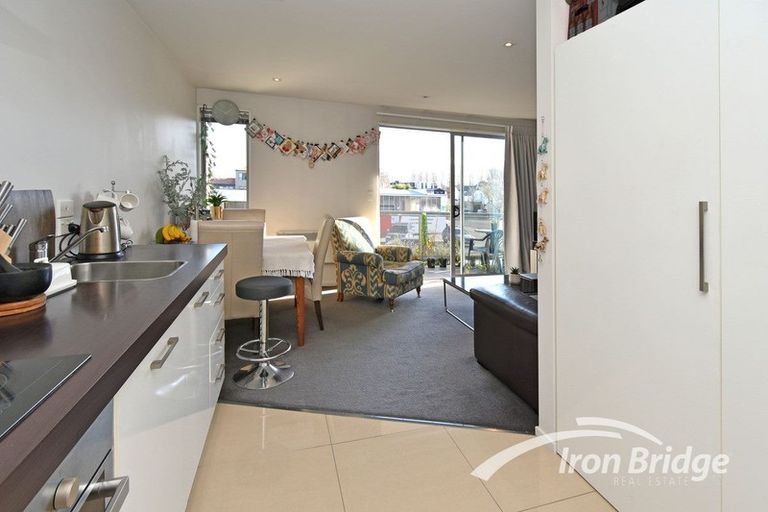 Photo of property in 10/318 Barbadoes Street, Christchurch Central, Christchurch, 8011