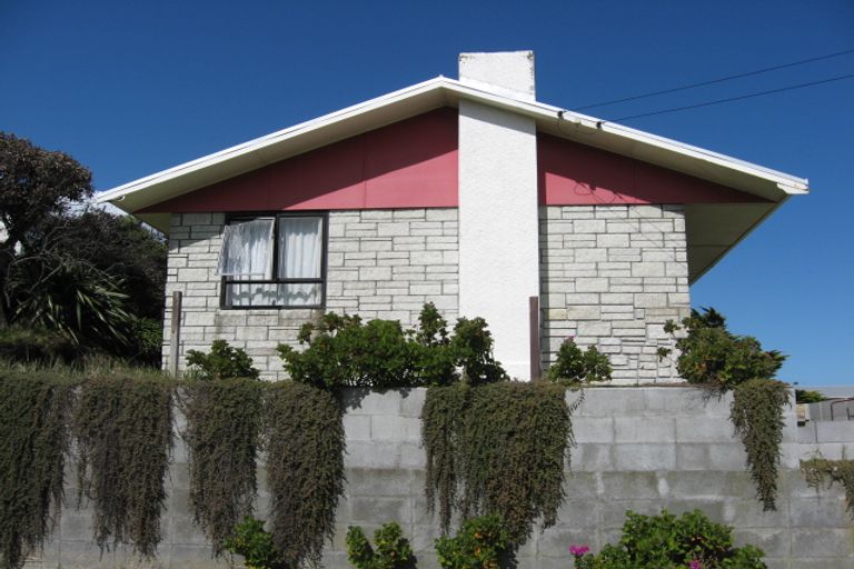 Photo of property in 46 Manuka Street, Castlecliff, Whanganui, 4501