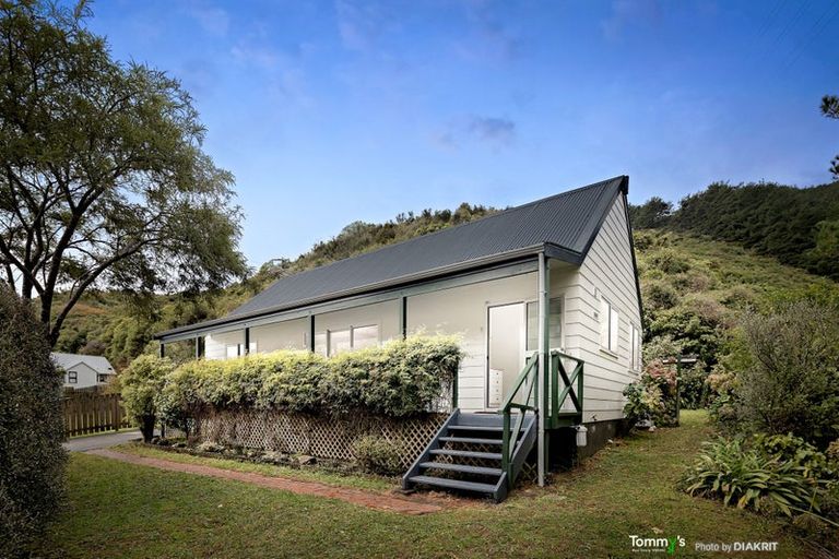Photo of property in 101 Hazlewood Avenue, Karori, Wellington, 6012
