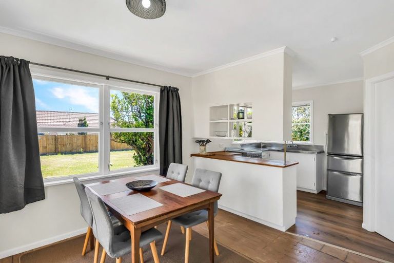 Photo of property in 28 Mahoe Street, Levin, 5510