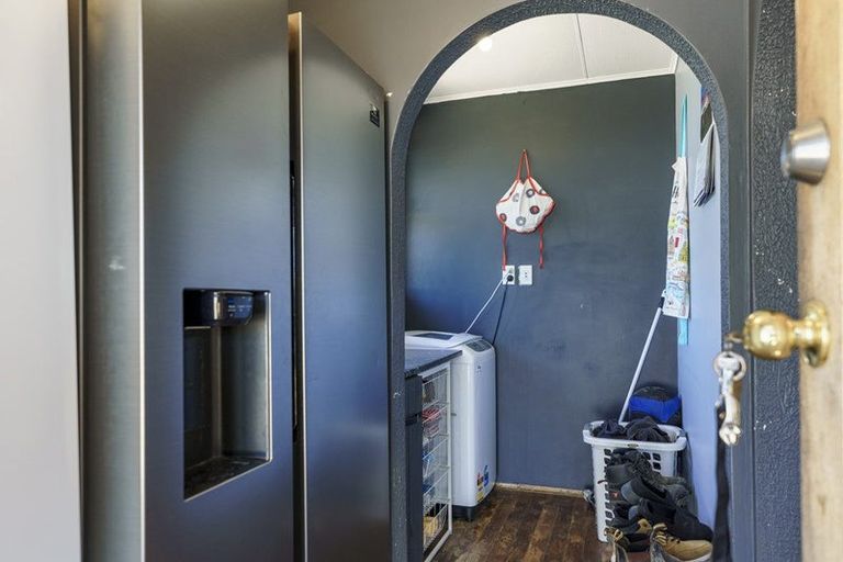 Photo of property in 27 Tasman Street, Havelock North, 4130