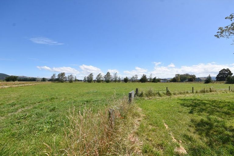 Photo of property in 1215 Centre Road, Henley, Outram, 9073