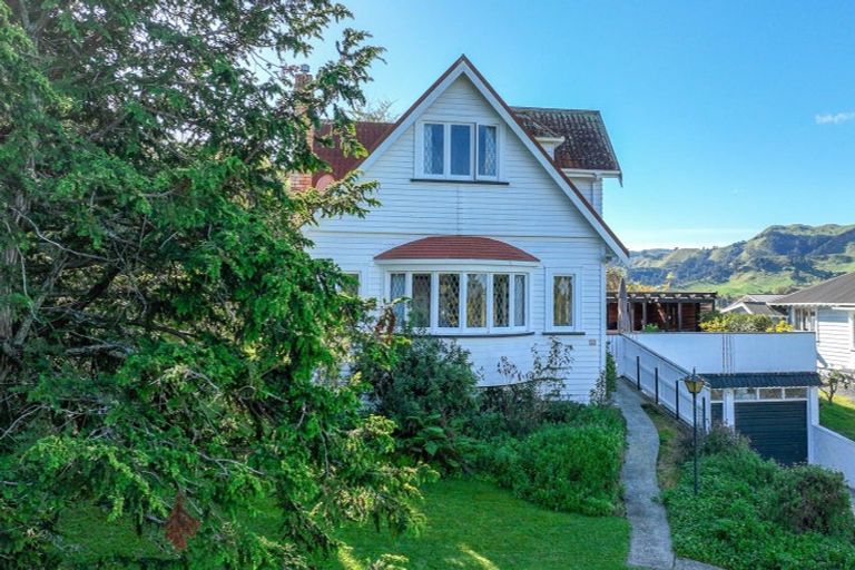 Photo of property in 30 Hill Street, Paeroa, 3600