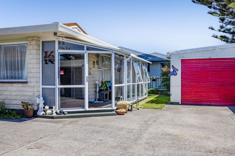 Photo of property in 52c Cutfield Street, Inglewood, 4330