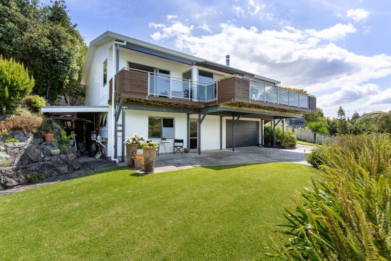 Photo of property in 105 Waireka Place, Whangamata, 3620