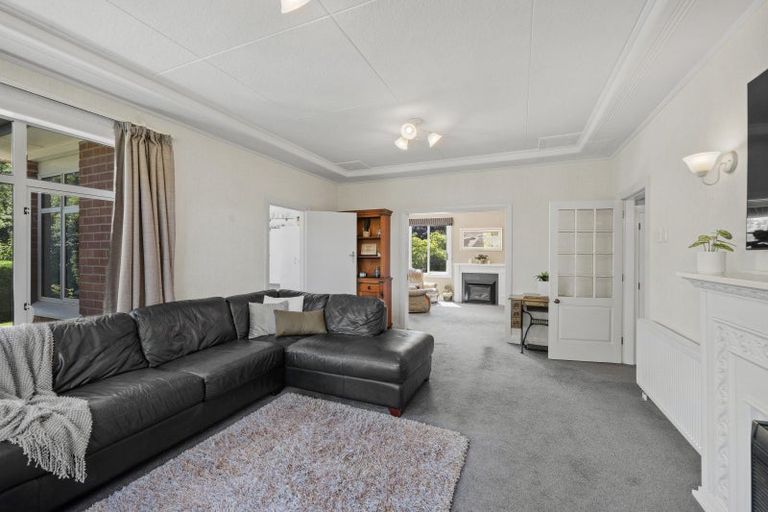 Photo of property in 9 Riccarton Road East, East Taieri, Mosgiel, 9024