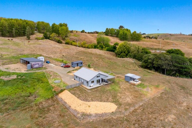 Photo of property in 1498 Oneriri Road, Kaiwaka, 0573
