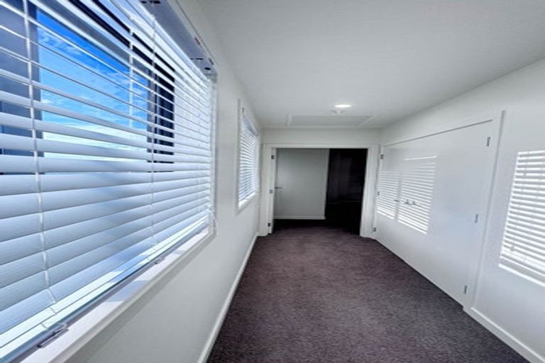 Photo of property in 4 Salvia Lane, Totara Park, Auckland, 2019