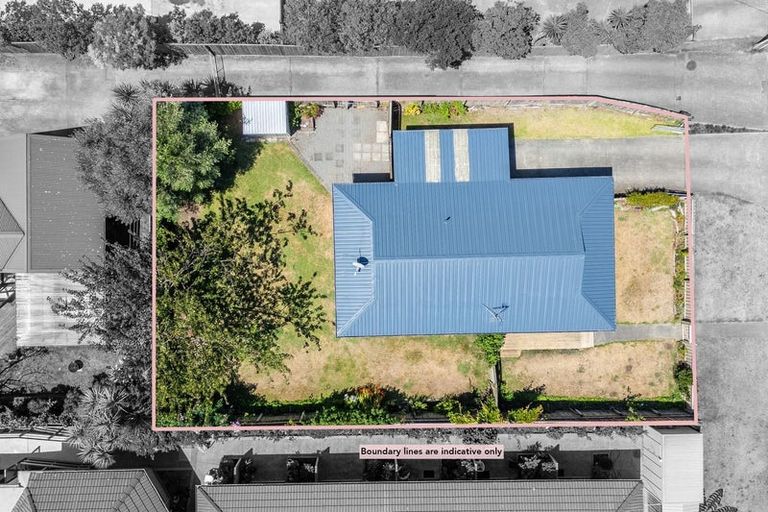 Photo of property in 35a Donovan Road, Paraparaumu Beach, Paraparaumu, 5032