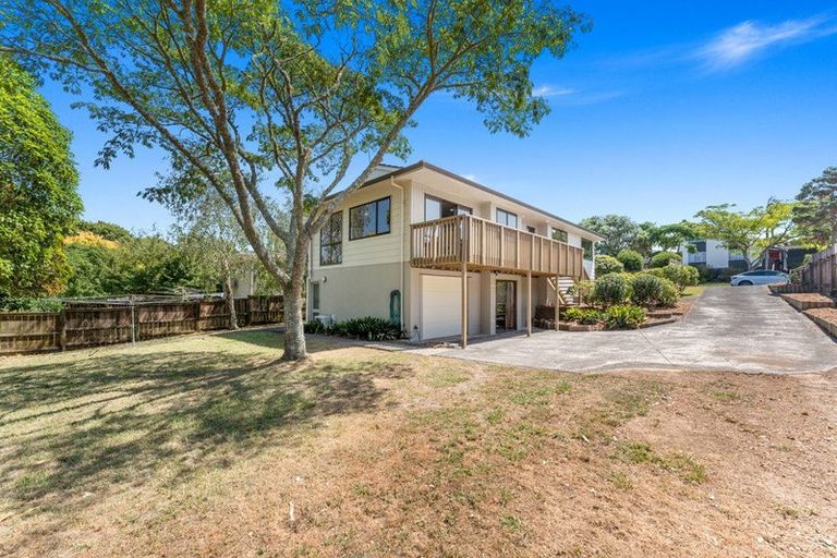 Photo of property in 26 Imogene Way, Half Moon Bay, Auckland, 2012