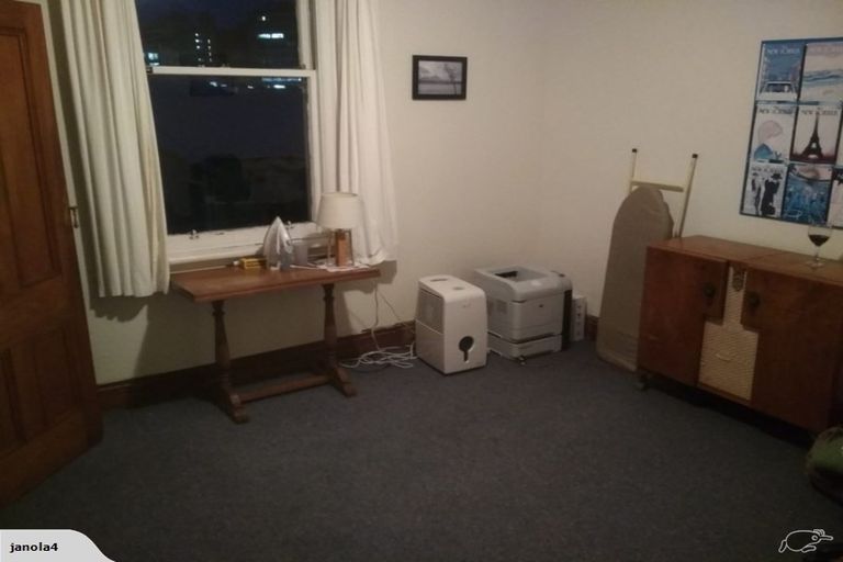 Photo of property in 24a Colombo Street, Newtown, Wellington, 6021