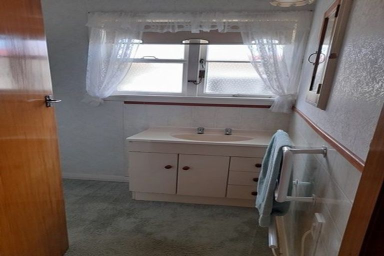 Photo of property in 70 Fairs Road, Milson, Palmerston North, 4414