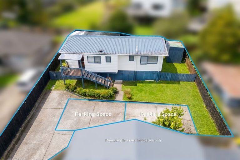 Photo of property in 30a Leo Street, Glen Eden, Auckland, 0602