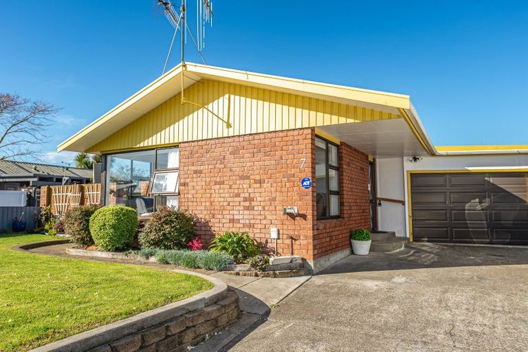 Photo of property in 7 Exeter Crescent, Springvale, Whanganui, 4501