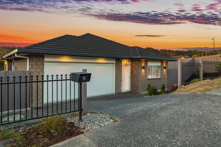 Photo of property in 9 Jeroboam Loop, Kumeu, 0810