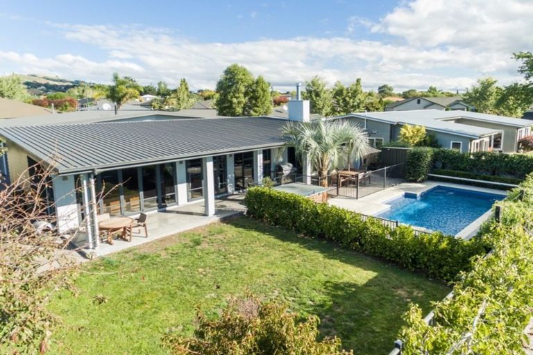 Photo of property in 8 Meissner Road, Havelock North, 4130