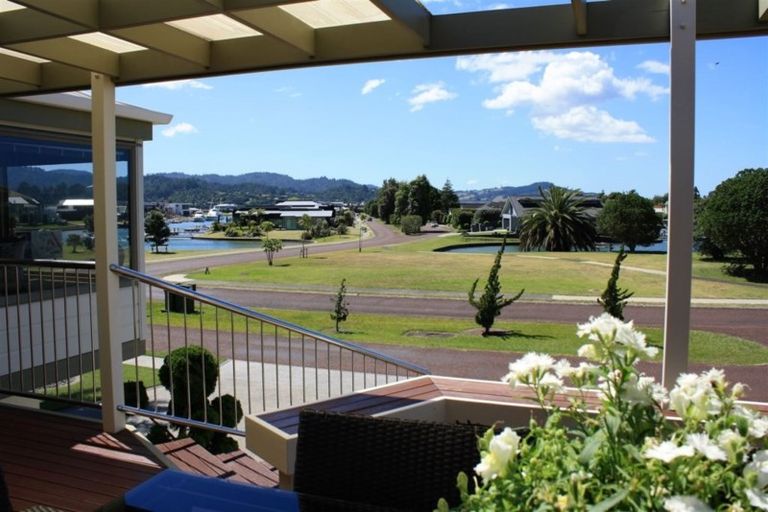 Photo of property in 336 Waterways Parade, Pauanui, Hikuai, 3579