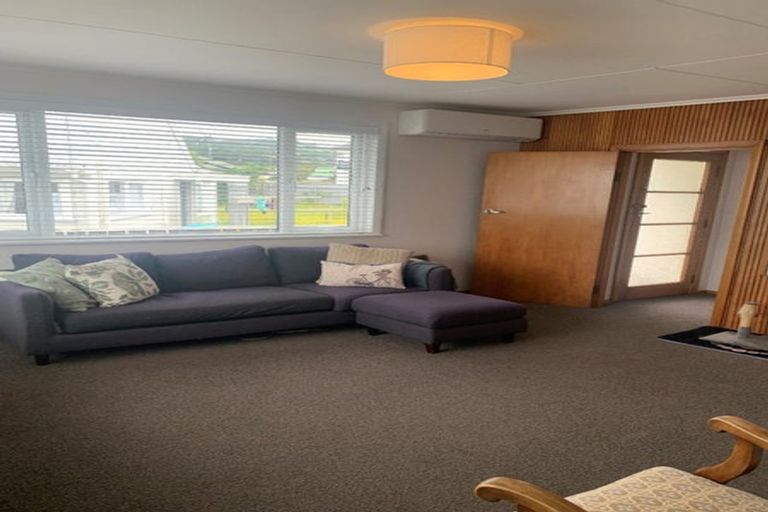 Photo of property in 22 Tama Street, Alicetown, Lower Hutt, 5010