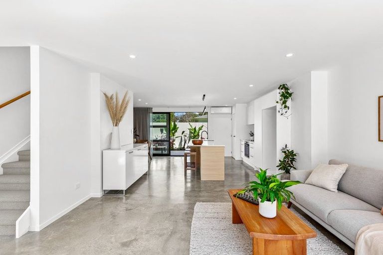 Photo of property in 26c Brennan Avenue, Te Atatu Peninsula, Auckland, 0610