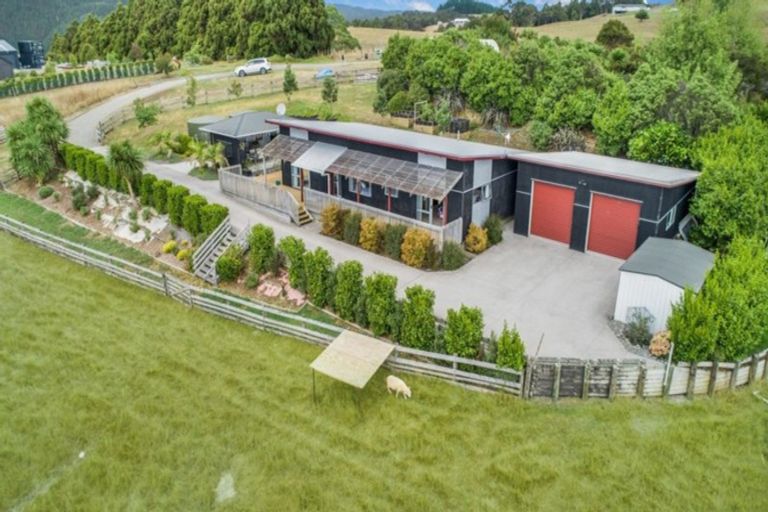 Photo of property in 120 Highridge Road, Clevedon, Papakura, 2582