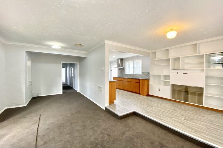 Photo of property in 7 Wilford Street, Wallaceville, Upper Hutt, 5018