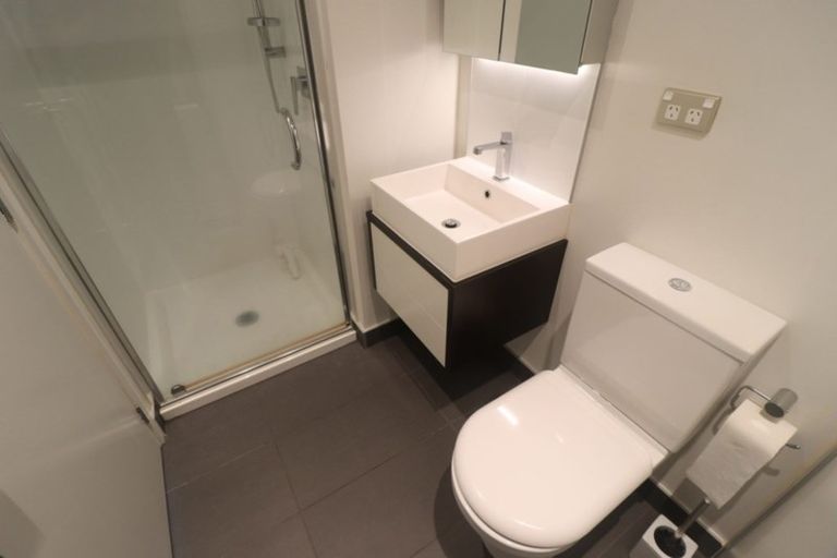 Photo of property in 2 Salford Place, Awapuni, Palmerston North, 4412