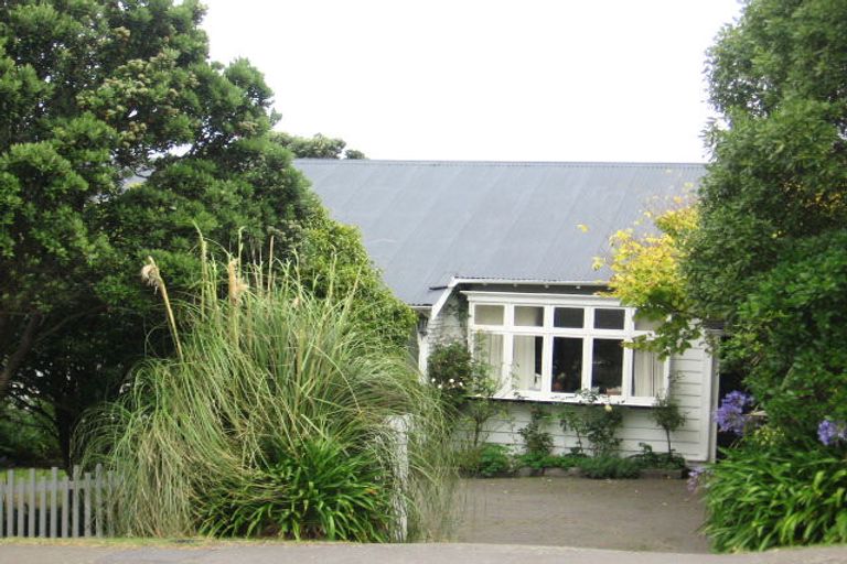 Photo of property in 114 Cashmere Avenue, Khandallah, Wellington, 6035