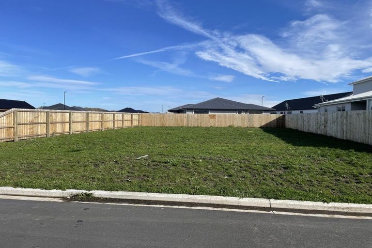 Photo of property in 6 Dan Street, Marshland, Christchurch, 8083