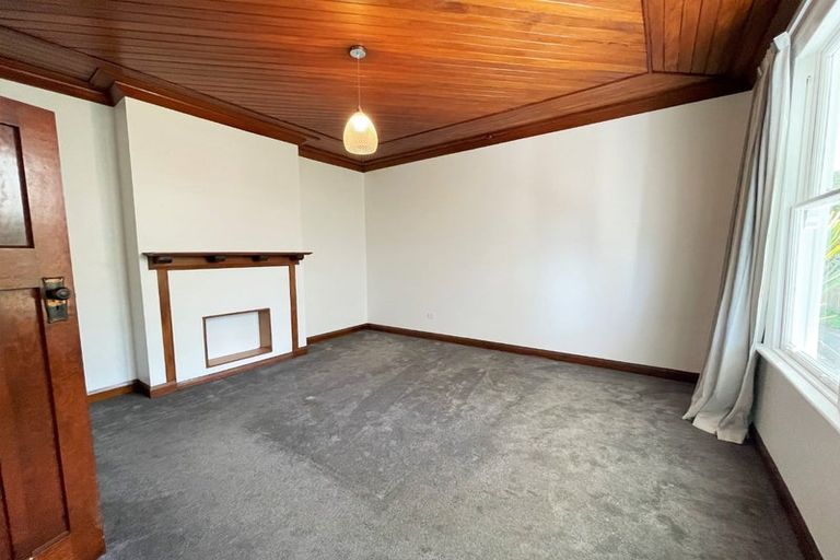 Photo of property in 165 Blanket Bay Road, Sawyers Bay, Port Chalmers, 9023