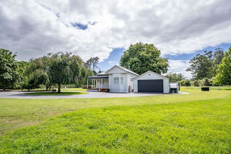 Photo of property in 102b Vaile Road, Newstead, Hamilton, 3286