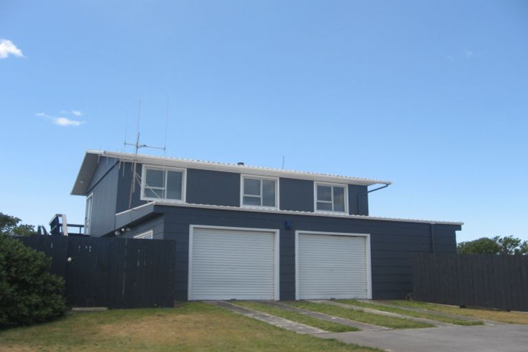 Photo of property in 3 Pukehina Parade, Pukehina, Te Puke, 3189