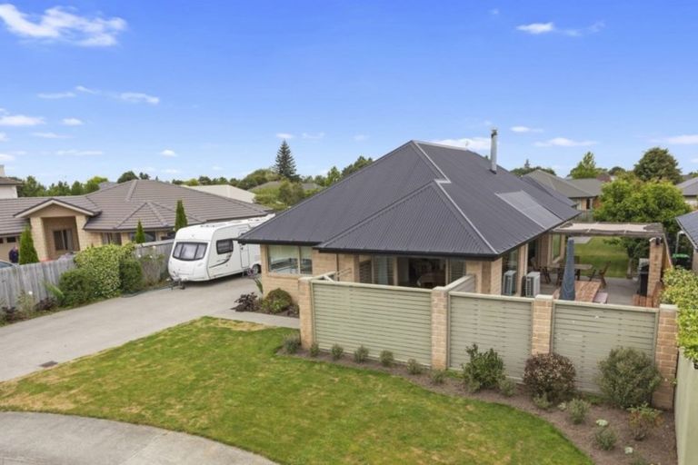 Photo of property in 5 Ascot Place, Rangiora, 7400