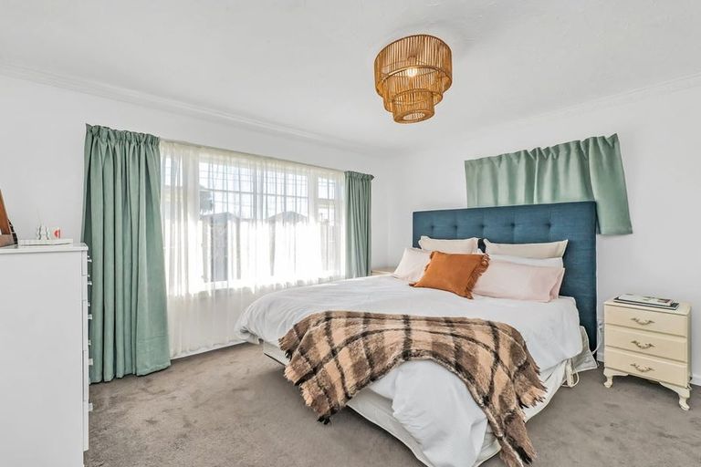 Photo of property in 25 Munro Street, Redwood, Christchurch, 8051