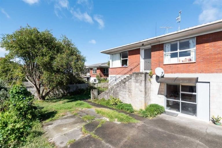Photo of property in 6/3 Koromiko Street, New Lynn, Auckland, 0600