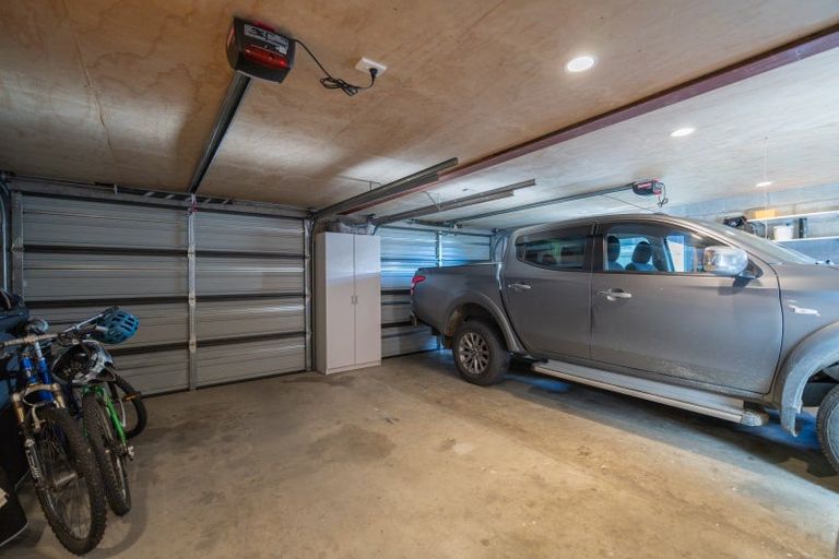 Photo of property in 24 Gunn Street, Te Anau, 9600