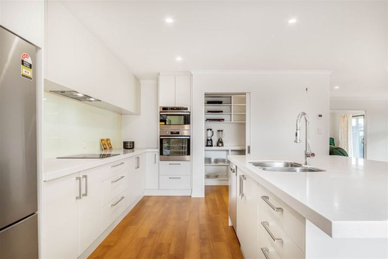 Photo of property in 8 Murfitt Street, Pegasus, 7612