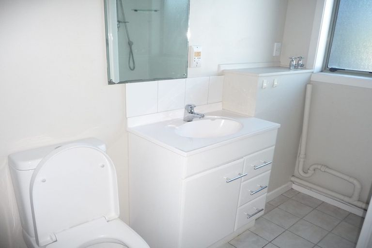 Photo of property in Eden Heights Apartments, 1c/94 Dominion Road, Mount Eden, Auckland, 1024