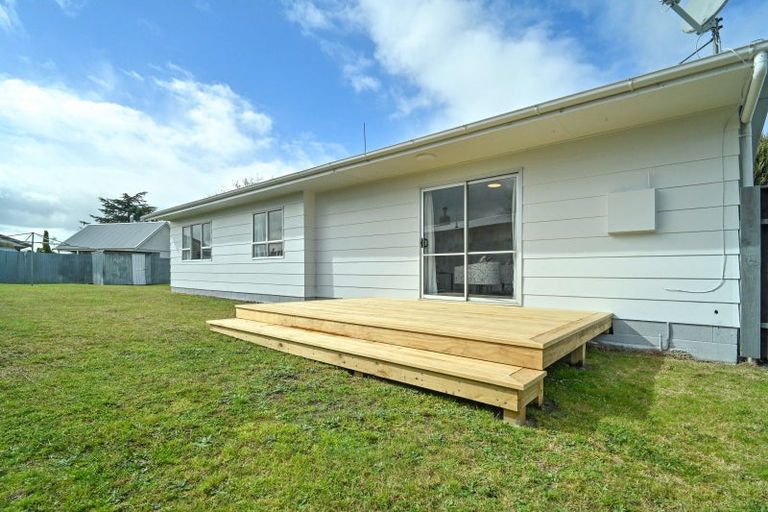 Photo of property in 46 Cartier Crescent, Flaxmere, Hastings, 4120